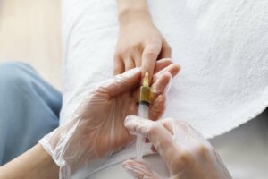 Биоревитализация рук сколько процедур